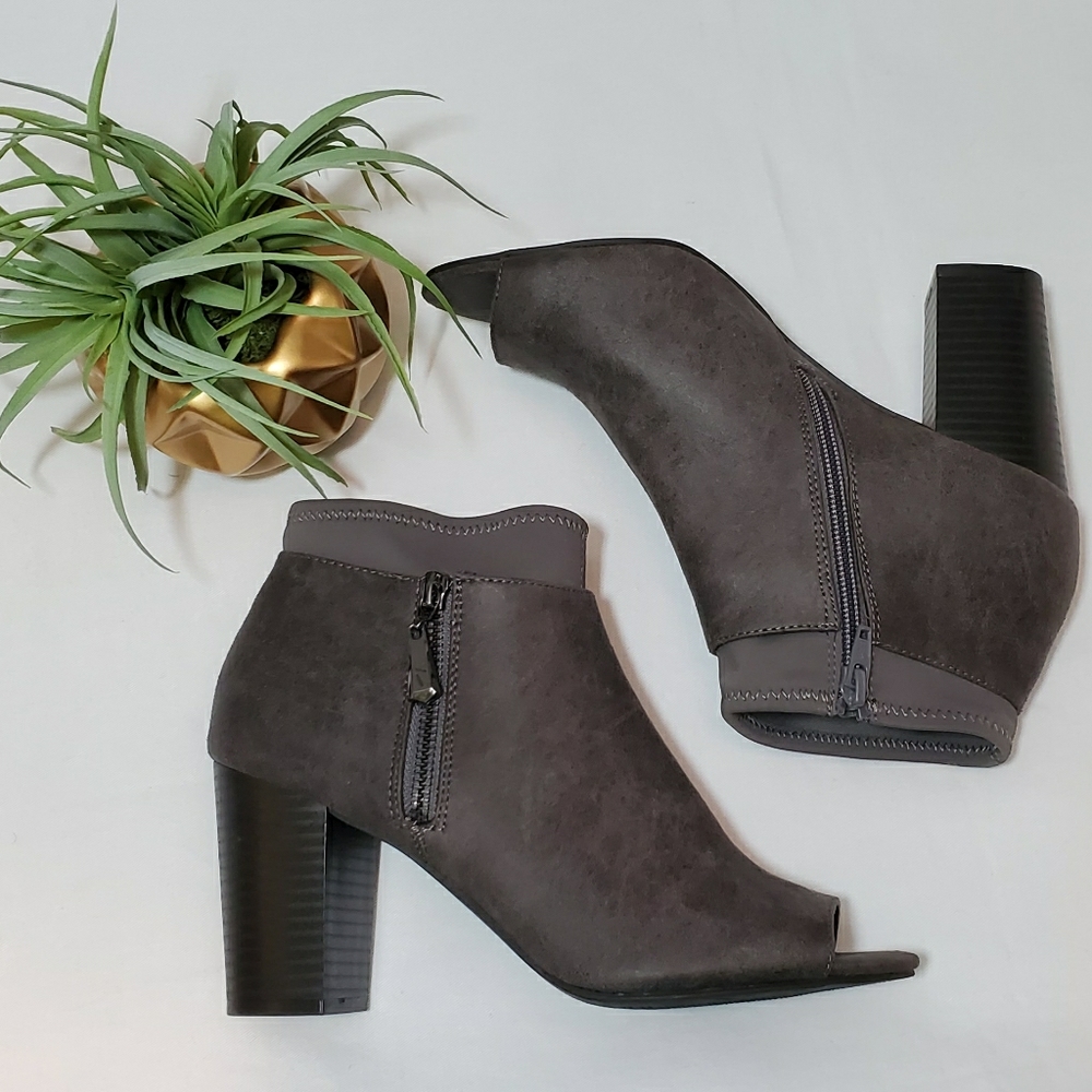 Simply Vera Vera Wang Bootie